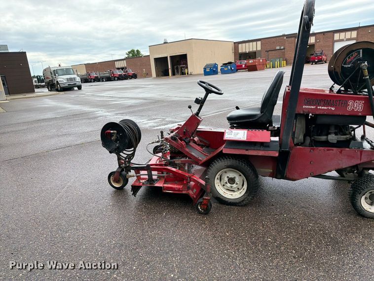 image for item FK0267 2018 Toro Groundsmaster 345 surface cleaner