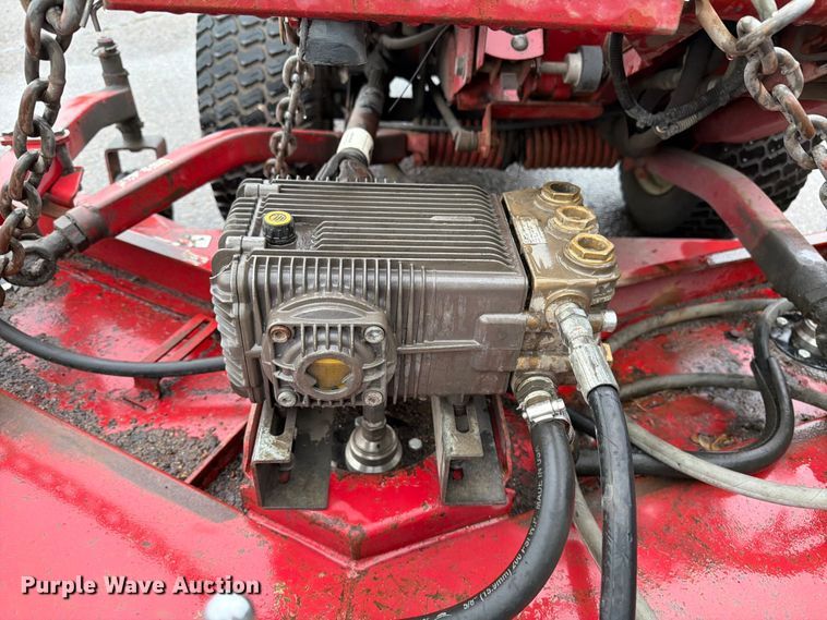 image for item FK0267 2018 Toro Groundsmaster 345 surface cleaner