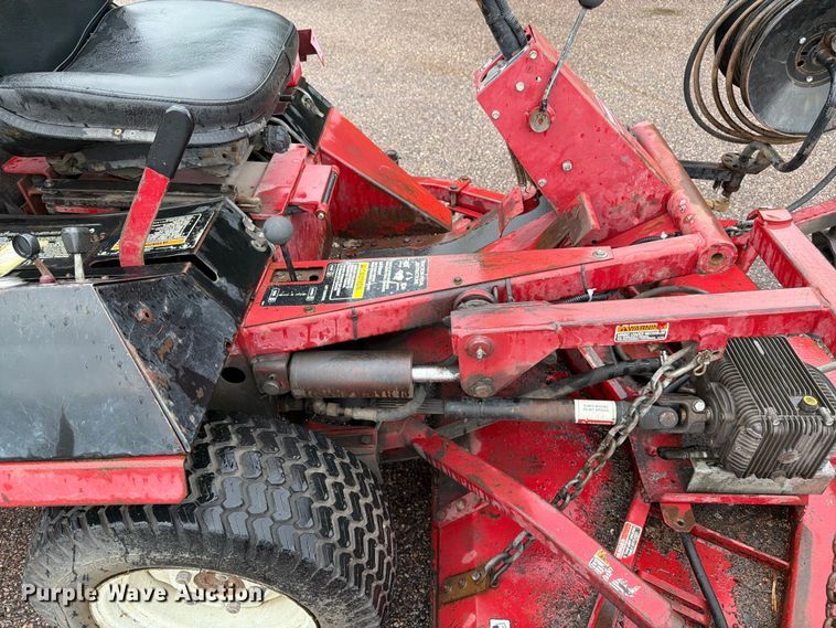 image for item FK0267 2018 Toro Groundsmaster 345 surface cleaner