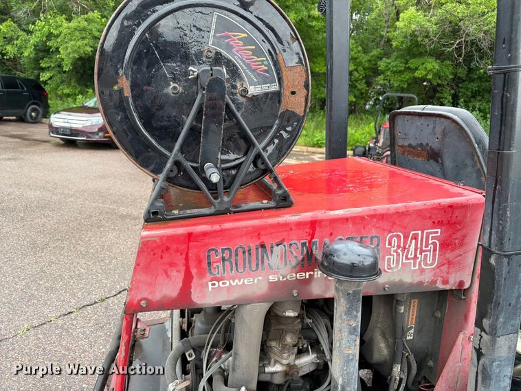 image for item FK0267 2018 Toro Groundsmaster 345 surface cleaner