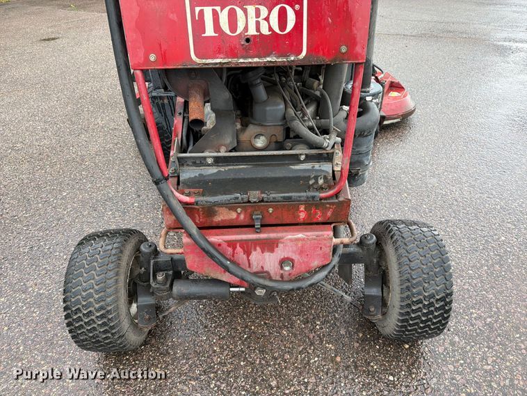 image for item FK0267 2018 Toro Groundsmaster 345 surface cleaner