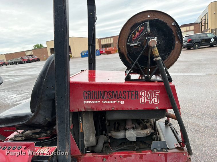 image for item FK0267 2018 Toro Groundsmaster 345 surface cleaner