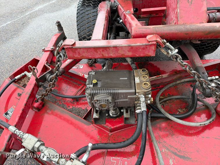 image for item FK0267 2018 Toro Groundsmaster 345 surface cleaner