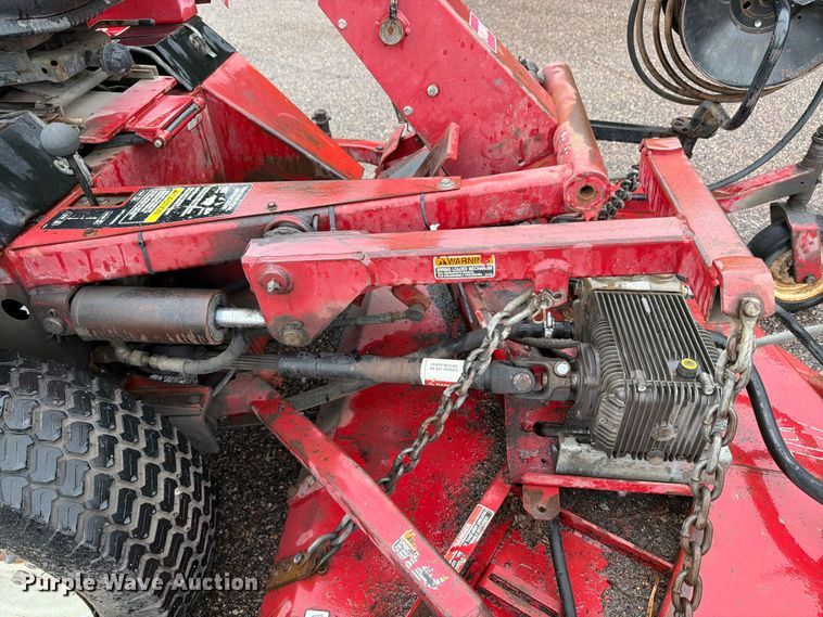 image for item FK0267 2018 Toro Groundsmaster 345 surface cleaner
