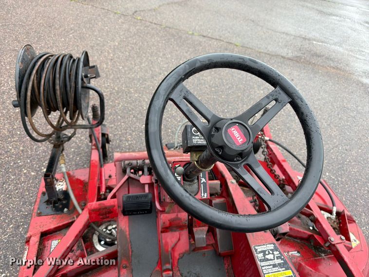 image for item FK0267 2018 Toro Groundsmaster 345 surface cleaner