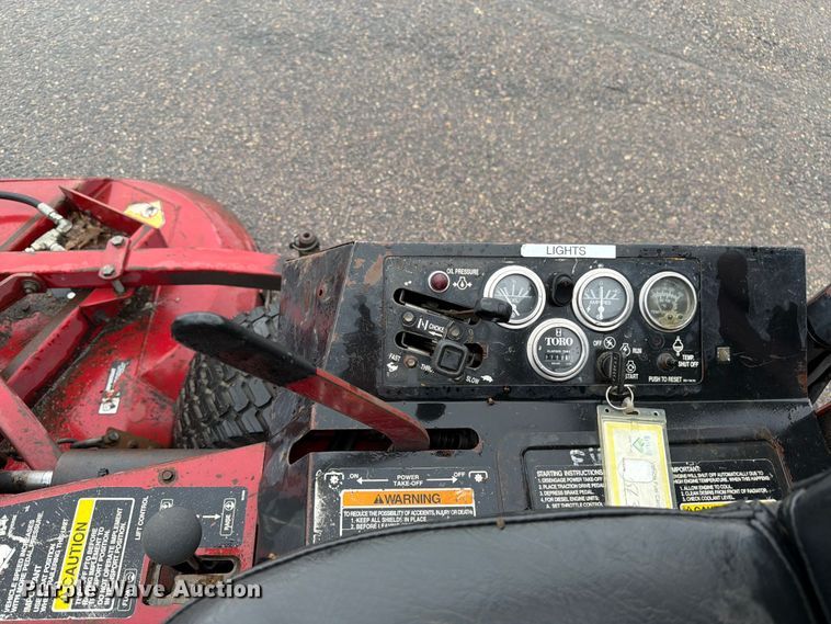 image for item FK0267 2018 Toro Groundsmaster 345 surface cleaner