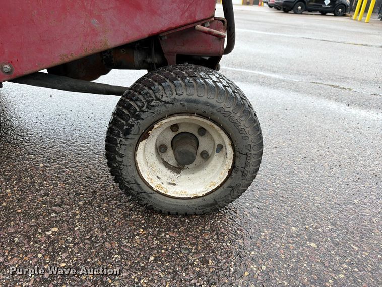 image for item FK0267 2018 Toro Groundsmaster 345 surface cleaner