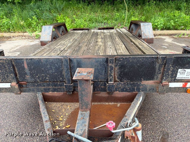 image for item FK0268 1992 Stav equipment trailer