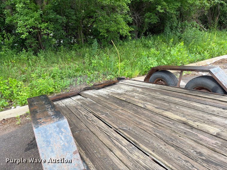 image for item FK0268 1992 Stav equipment trailer