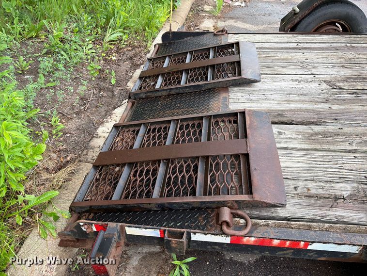 image for item FK0268 1992 Stav equipment trailer