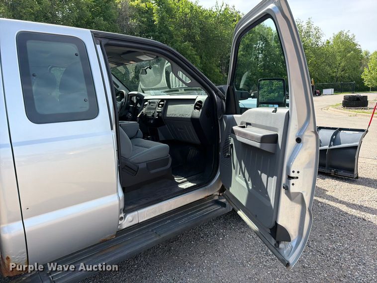 image for item FK0271 2015 Ford F250 Super Duty Ext. Cab pickup truck