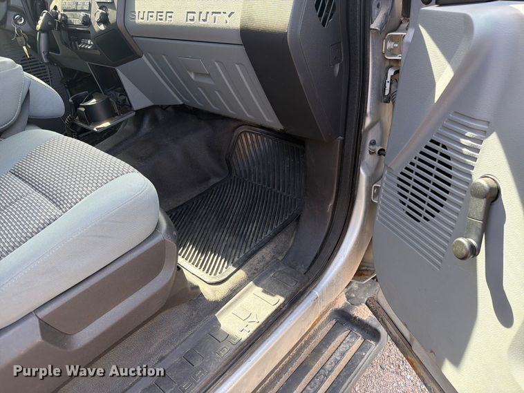 image for item FK0271 2015 Ford F250 Super Duty Ext. Cab pickup truck