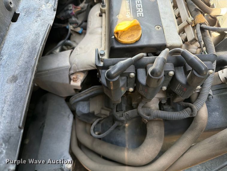 image for item FK0272 2022 John Deere XUV 835R  utility vehicle