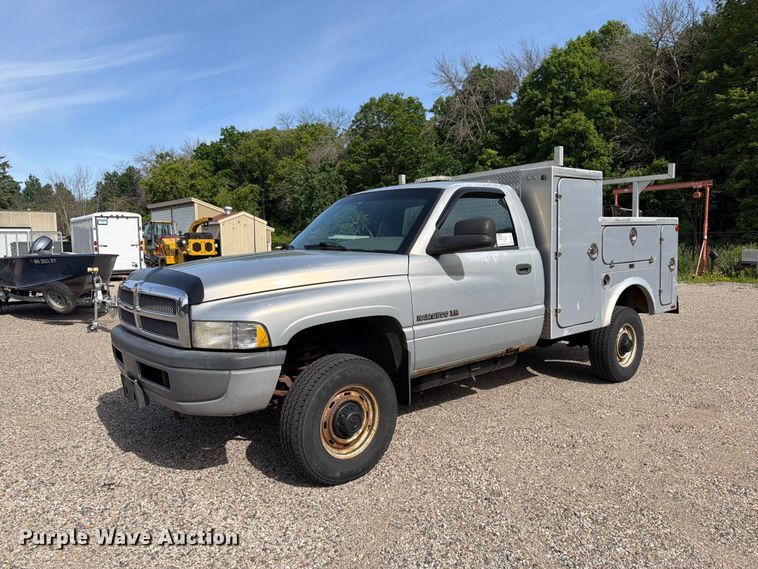 1996 Dodge Ram 2500 utility bed pickup truck