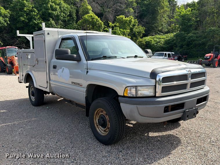 image for item FK0276 1996 Dodge Ram 2500 utility bed pickup truck