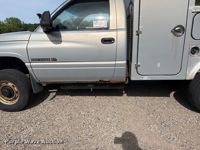 image for item FK0276 1996 Dodge Ram 2500 utility bed pickup truck