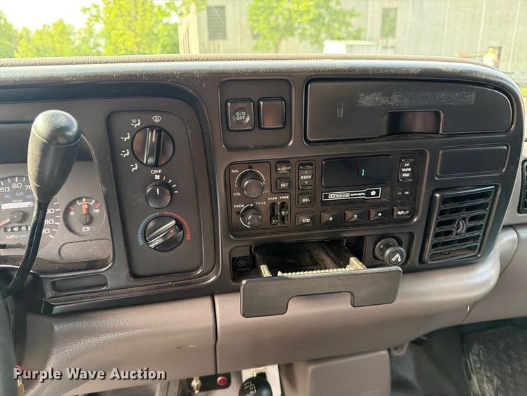 image for item FK0276 1996 Dodge Ram 2500 utility bed pickup truck