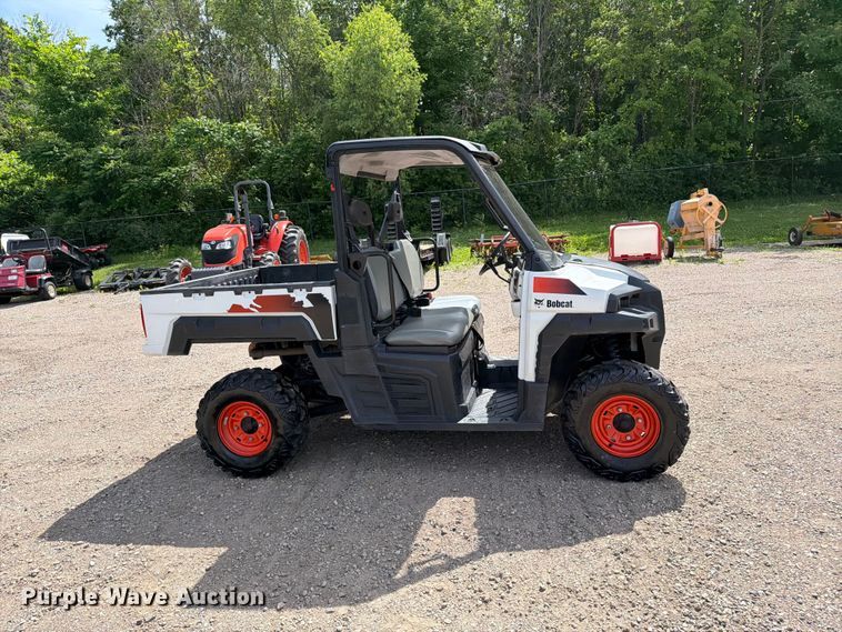 image for item FK0279 2018 Bobcat 3400 utility vehicle