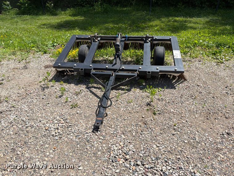 image for item FK0284 Rahn broom