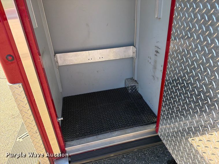 image for item FK0298 2015 Ford E450 ambulance