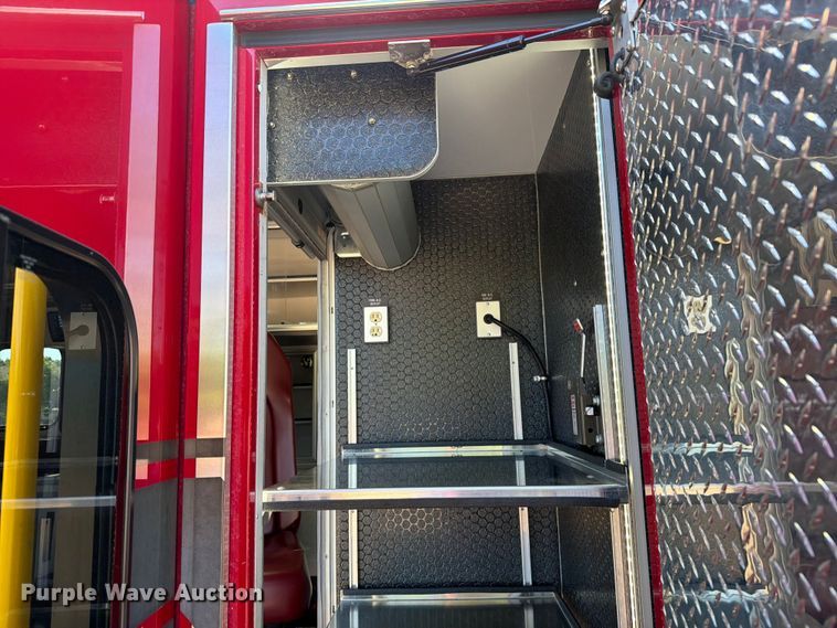 image for item FK0298 2015 Ford E450 ambulance