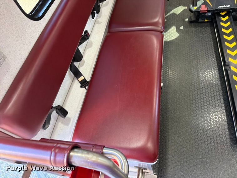 image for item FK0298 2015 Ford E450 ambulance
