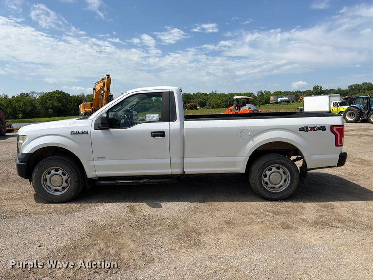 image for item FK3017 2016 Ford F150 XL pickup truck