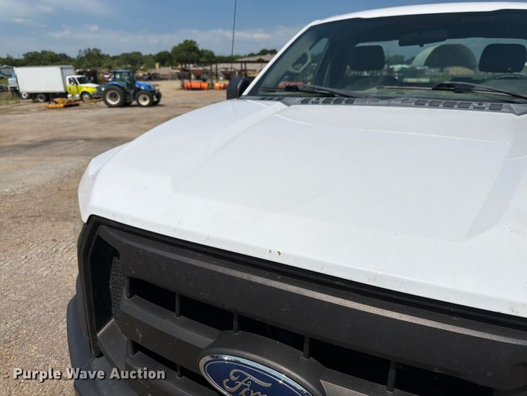 image for item FK3017 2016 Ford F150 XL pickup truck