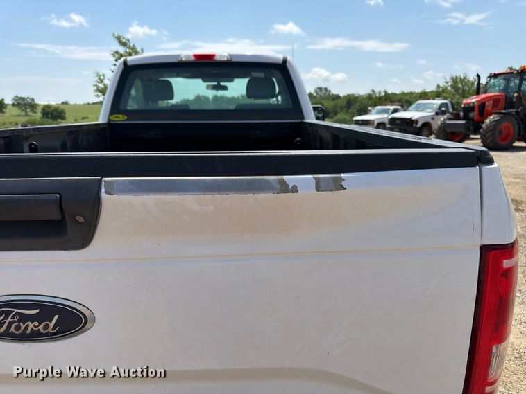 image for item FK3017 2016 Ford F150 XL pickup truck