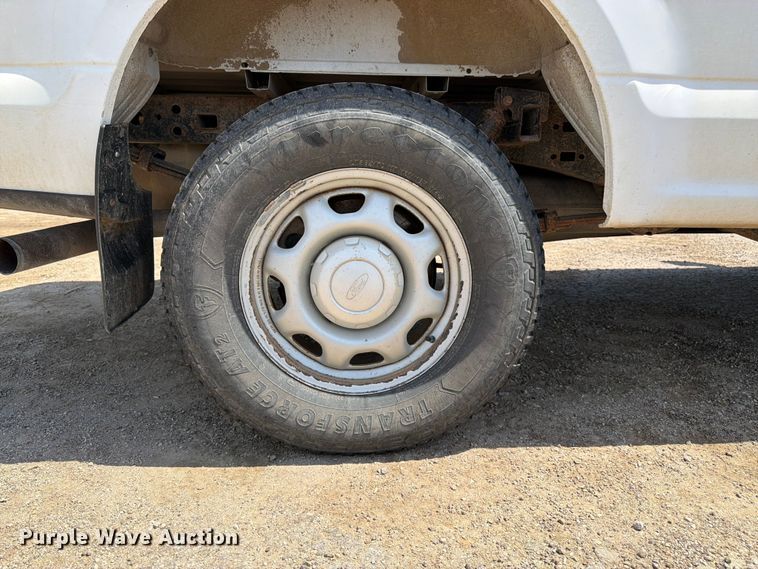 image for item FK3017 2016 Ford F150 XL pickup truck