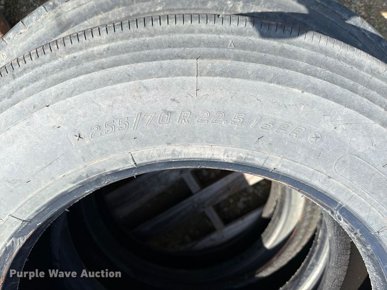 image for item FK3020 Approximately 21 tires