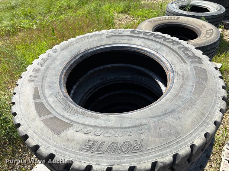 image for item FK3020 Approximately 21 tires