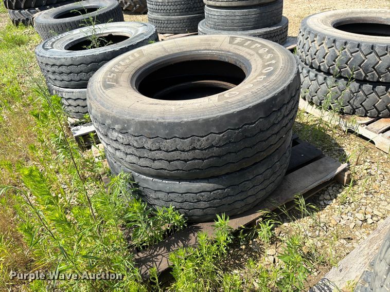 image for item FK3020 Approximately 21 tires