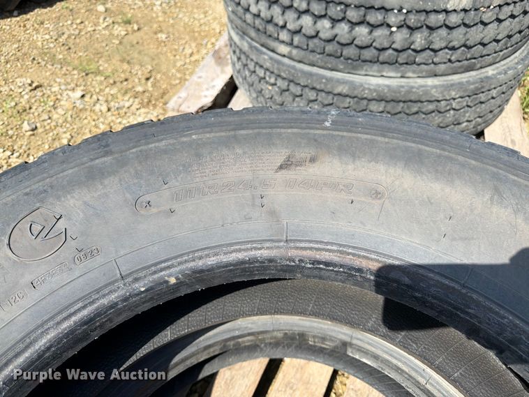 image for item FK3020 Approximately 21 tires