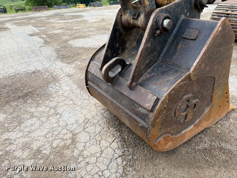 image for item FK3021 2010 Hyundai ROBEX160LC-9 excavator