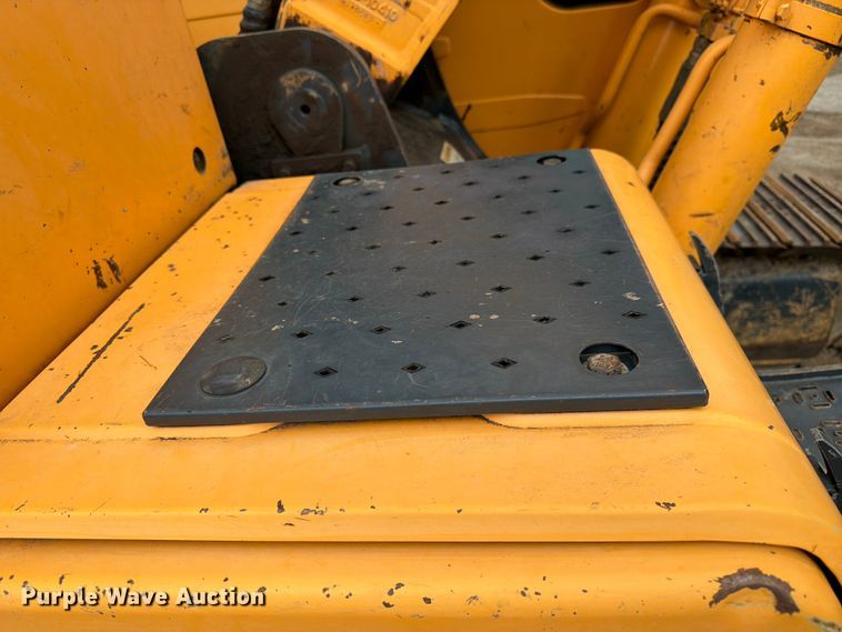 image for item FK3021 2010 Hyundai ROBEX160LC-9 excavator