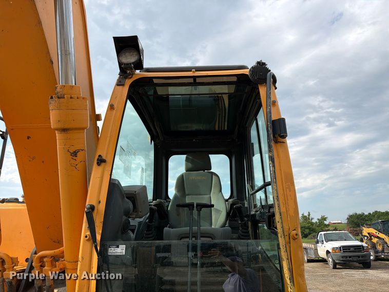 image for item FK3021 2010 Hyundai ROBEX160LC-9 excavator