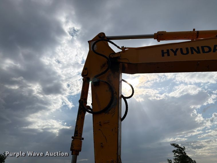 image for item FK3021 2010 Hyundai ROBEX160LC-9 excavator
