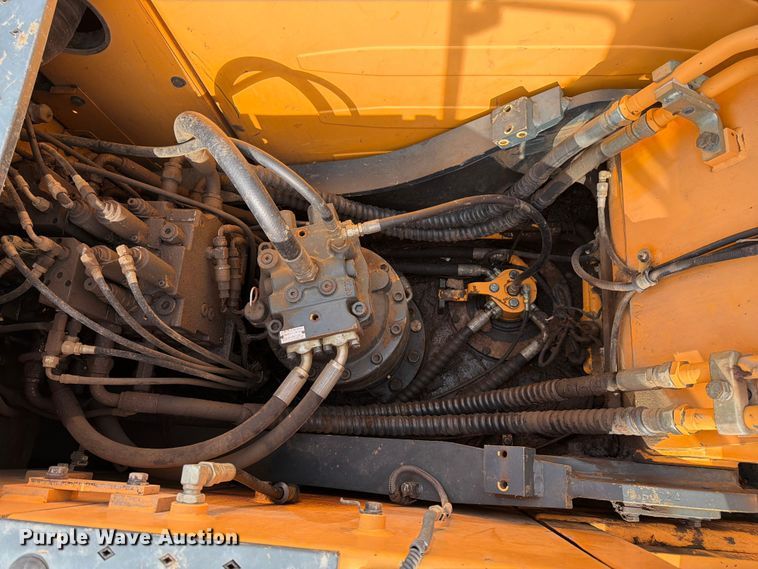 image for item FK3021 2010 Hyundai ROBEX160LC-9 excavator
