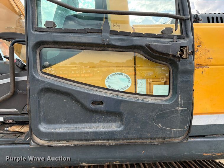 image for item FK3021 2010 Hyundai ROBEX160LC-9 excavator