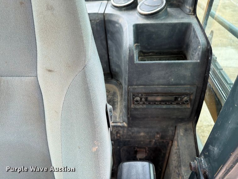 image for item FK3021 2010 Hyundai ROBEX160LC-9 excavator
