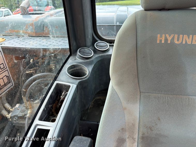 image for item FK3021 2010 Hyundai ROBEX160LC-9 excavator