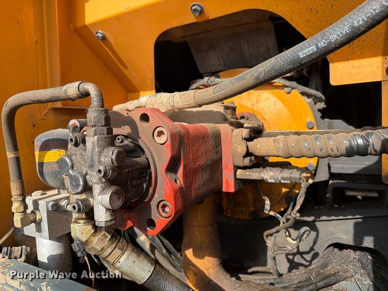 image for item FK3021 2010 Hyundai ROBEX160LC-9 excavator