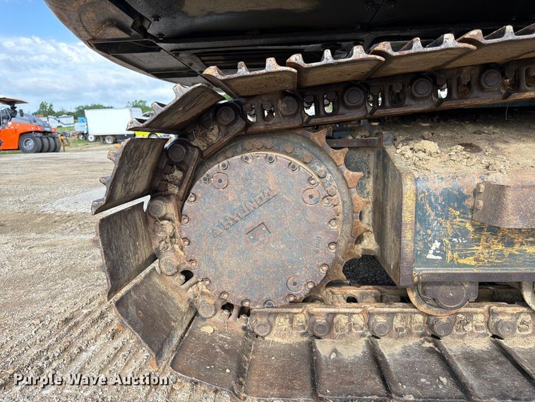 image for item FK3021 2010 Hyundai ROBEX160LC-9 excavator