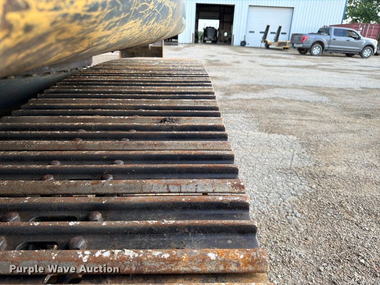 image for item FK3021 2010 Hyundai ROBEX160LC-9 excavator