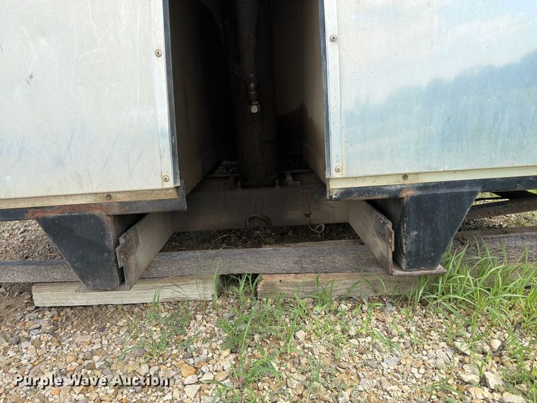 image for item FK3022 Ox Bodies 15.5FT 14-16Y Dump truck bed