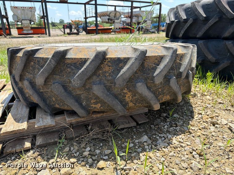 image for item FK3023 Approximately 10 tires