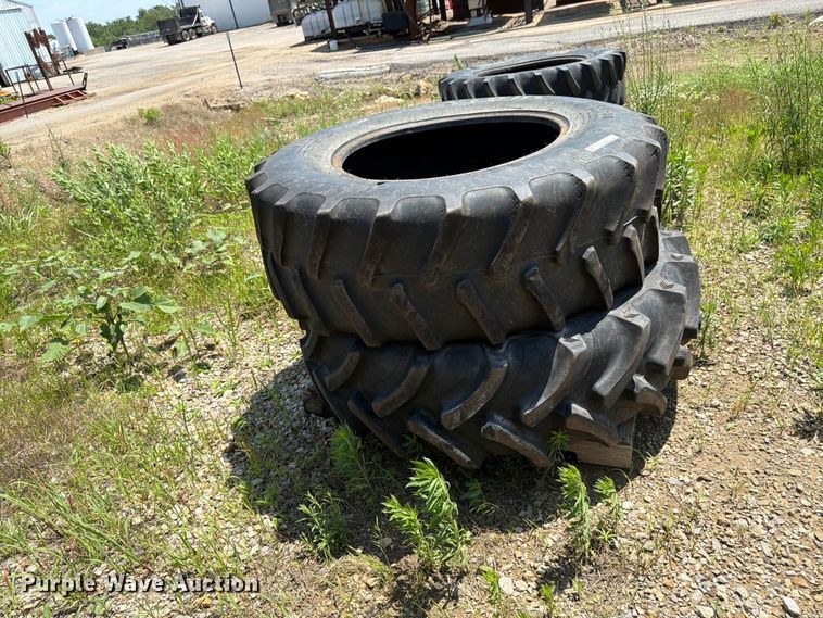 image for item FK3023 Approximately 10 tires