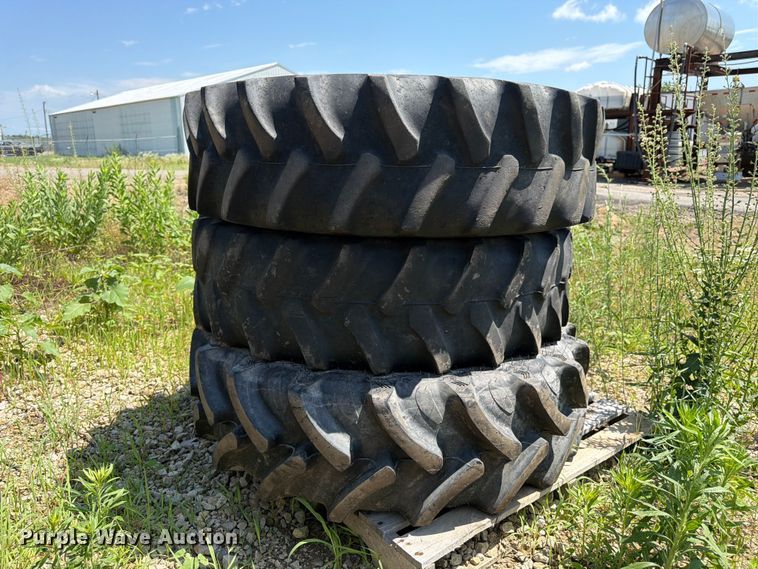 image for item FK3023 Approximately 10 tires