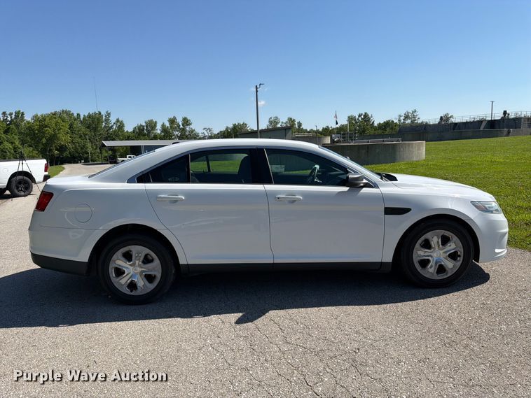 image for item FK3048 2013 Ford Taurus Police Interceptor 